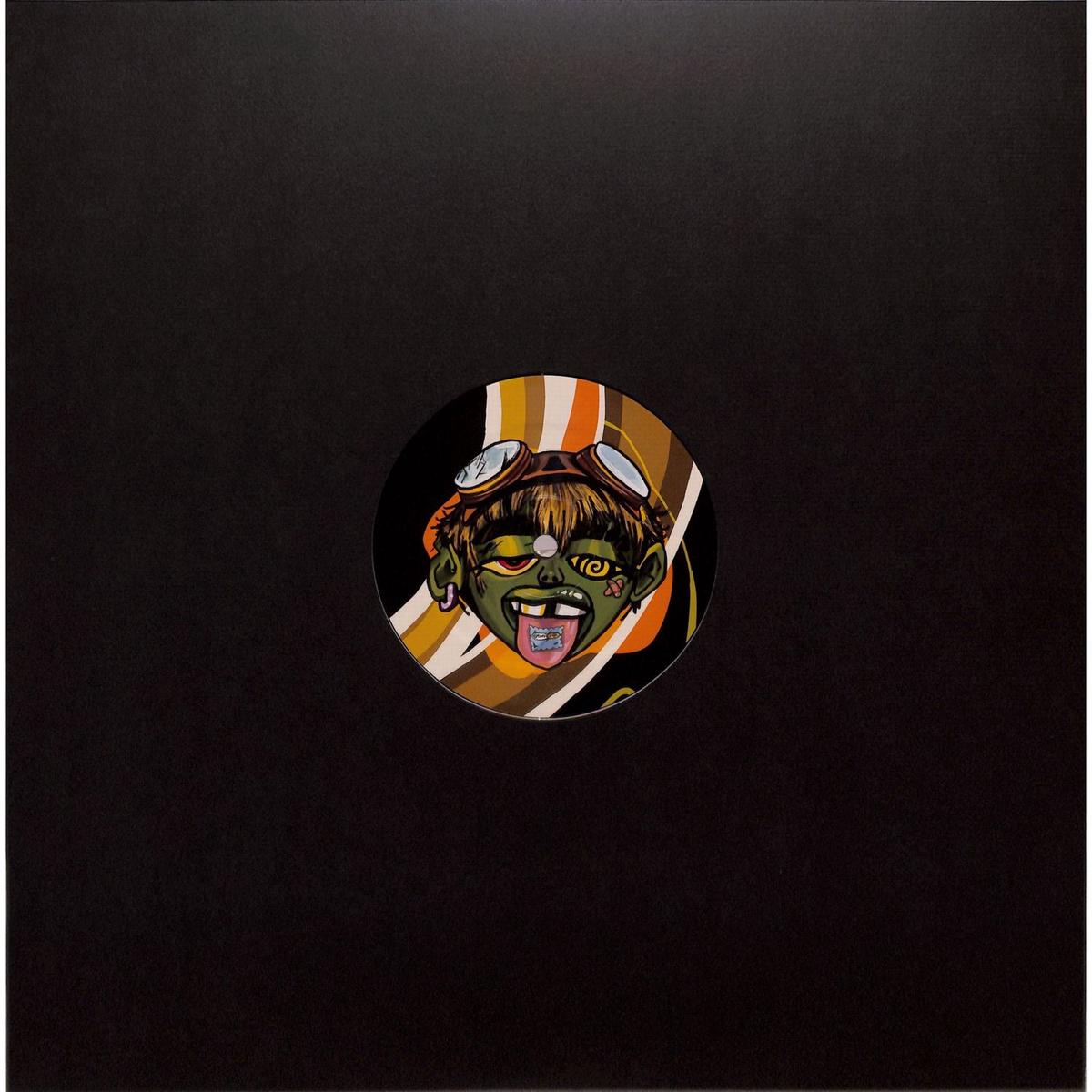 MEHLOR, OWARD, PABZ, RUSSELL, EREN ARIF WRONG'UNS 003